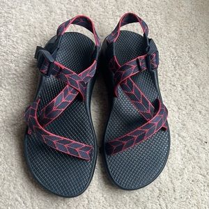 Navy blue and red women’s chacos